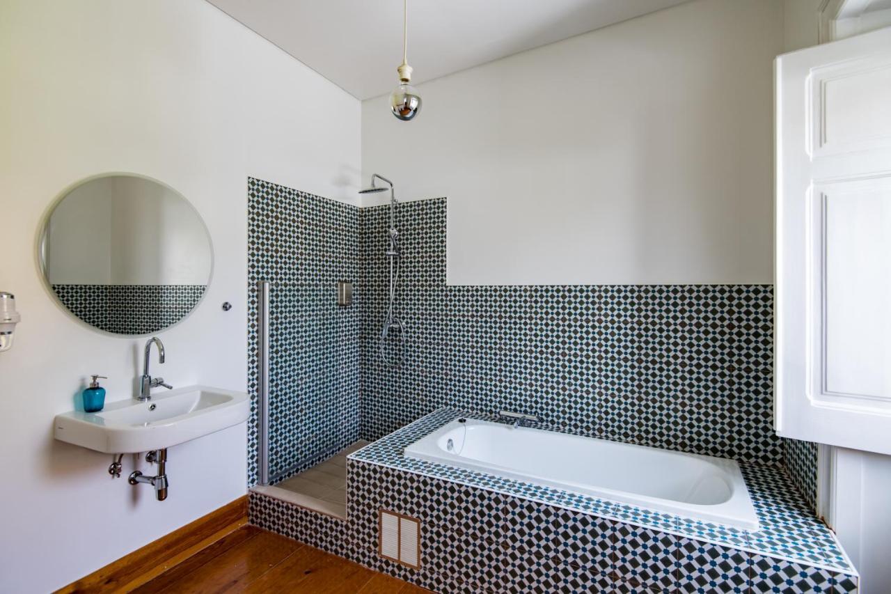 Lost Lisbon :: Avenida House Екстер'єр фото